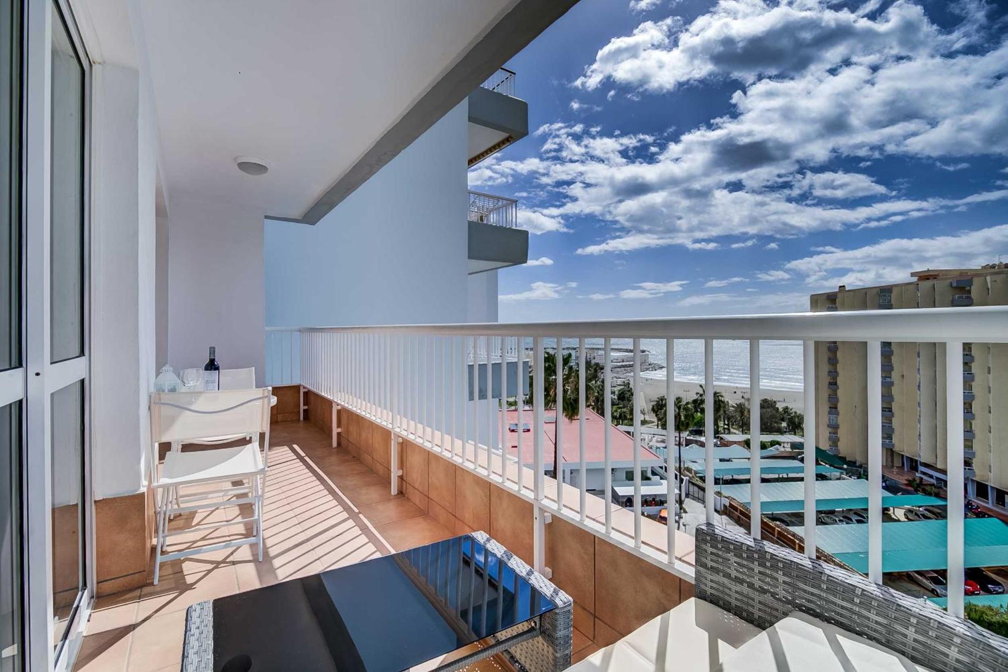 Puerto Marina, Apartamento Frente Al Mar Benalmádena Exteriör bild