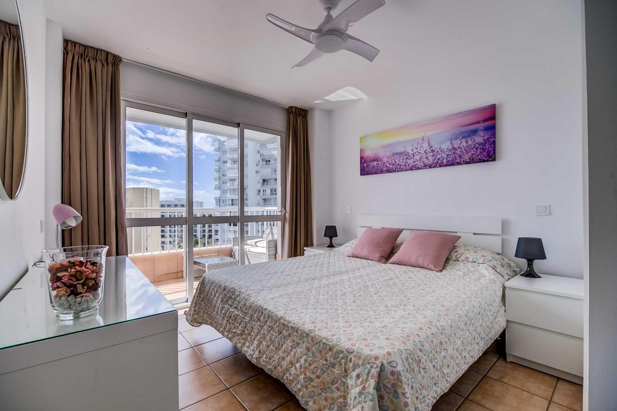 Puerto Marina, Apartamento Frente Al Mar Benalmádena Exteriör bild