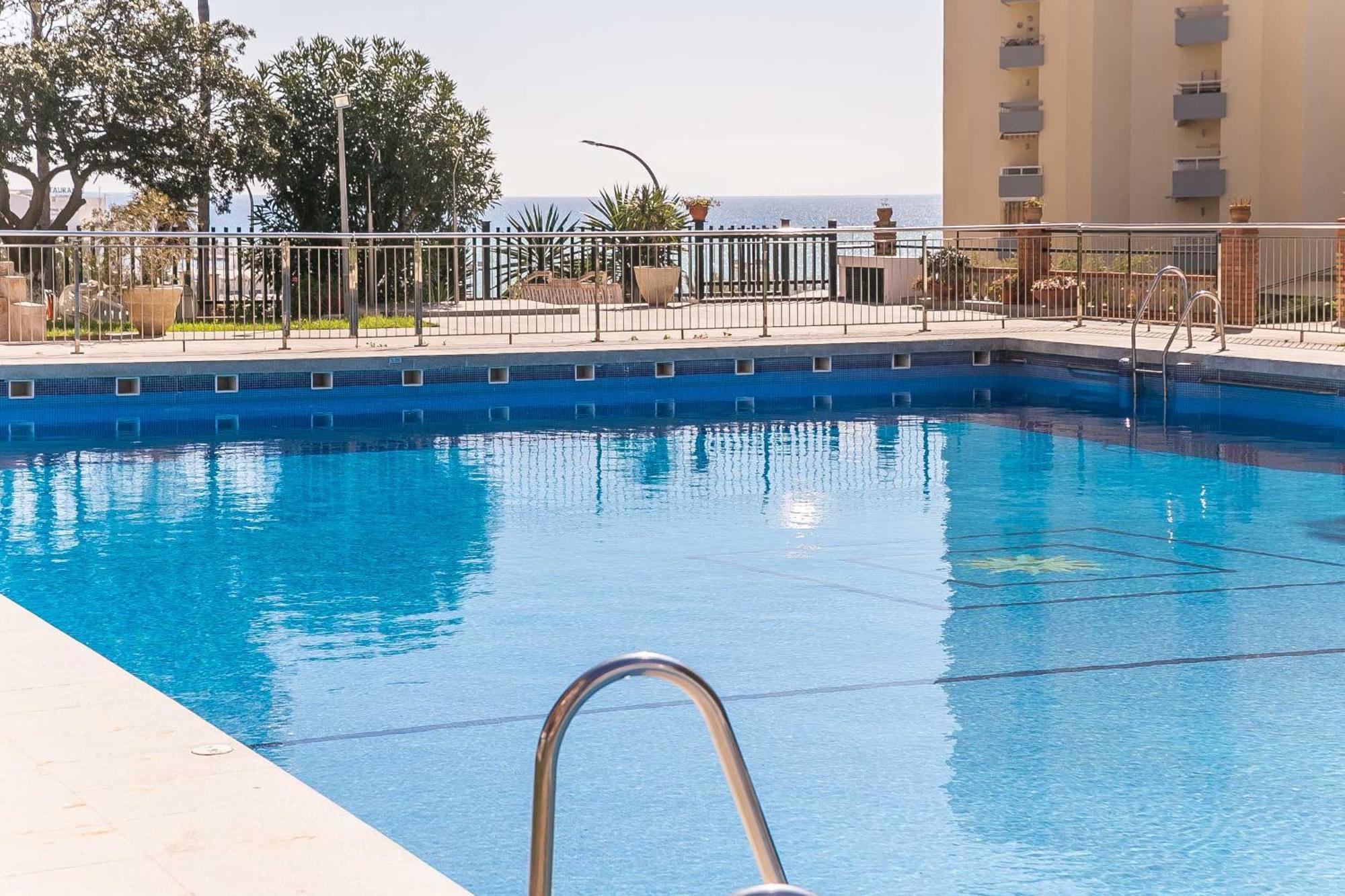 Puerto Marina, Apartamento Frente Al Mar Benalmádena Exteriör bild